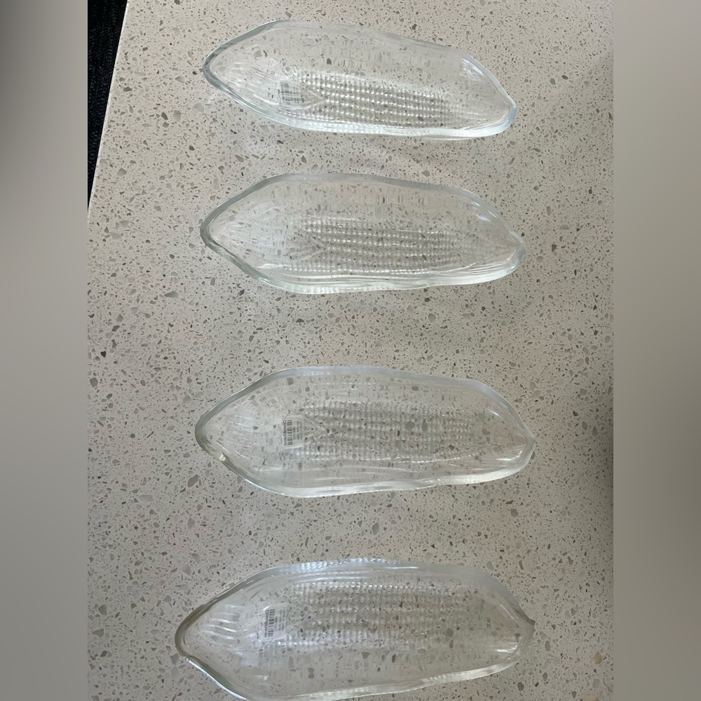 NWT Vintage Crate & Barrel Corn On The Cob Shape Plate -Set of 4
